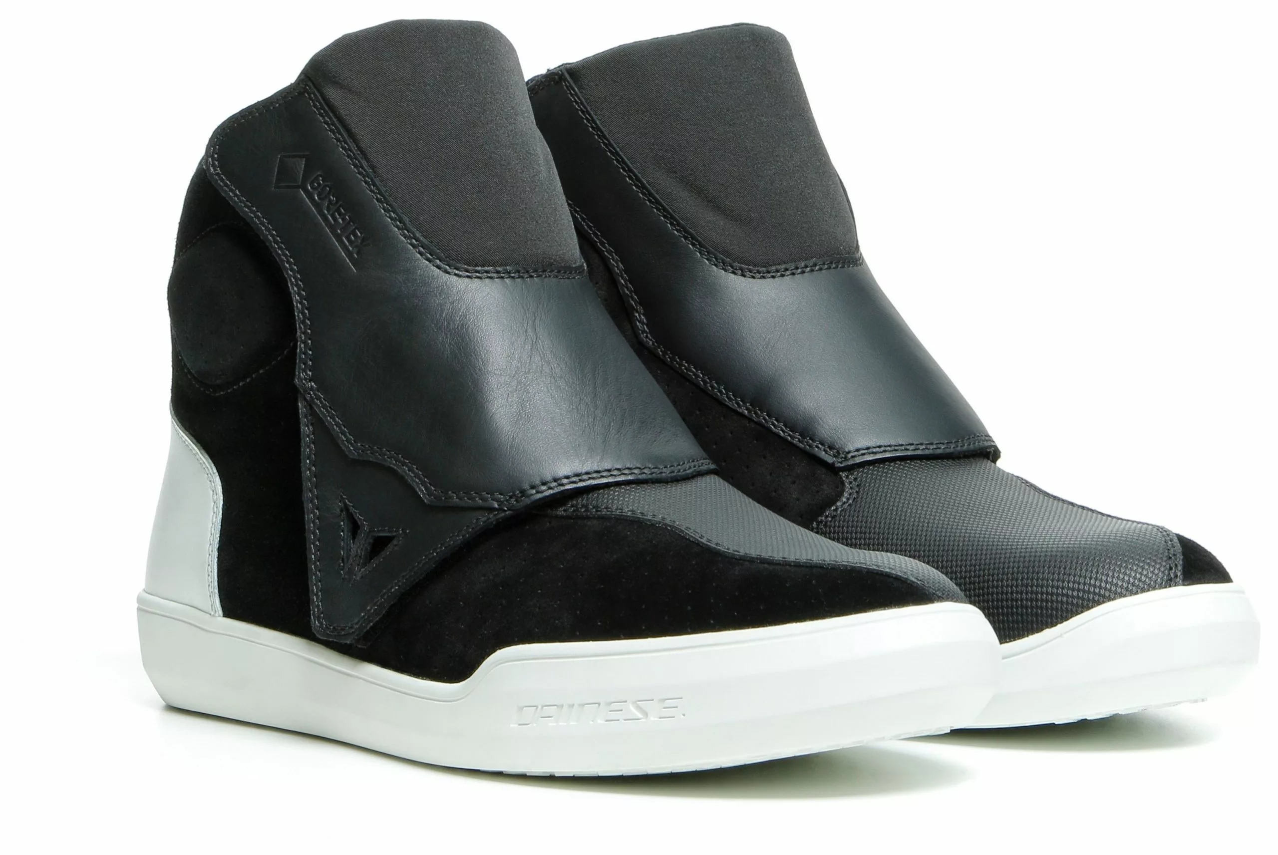 ADV/Touring Boots Dainese Dover Gore-Tex Shoes Black/White / 41 [Open Box]