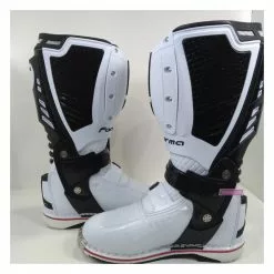 Forma Boots Dirt Bike Boots Forma Predator 2.0 Boots White / 44 [Blemished - Very Good] -Throtlynx Sales Store forma predator20 boots white44 blemished very good white 2